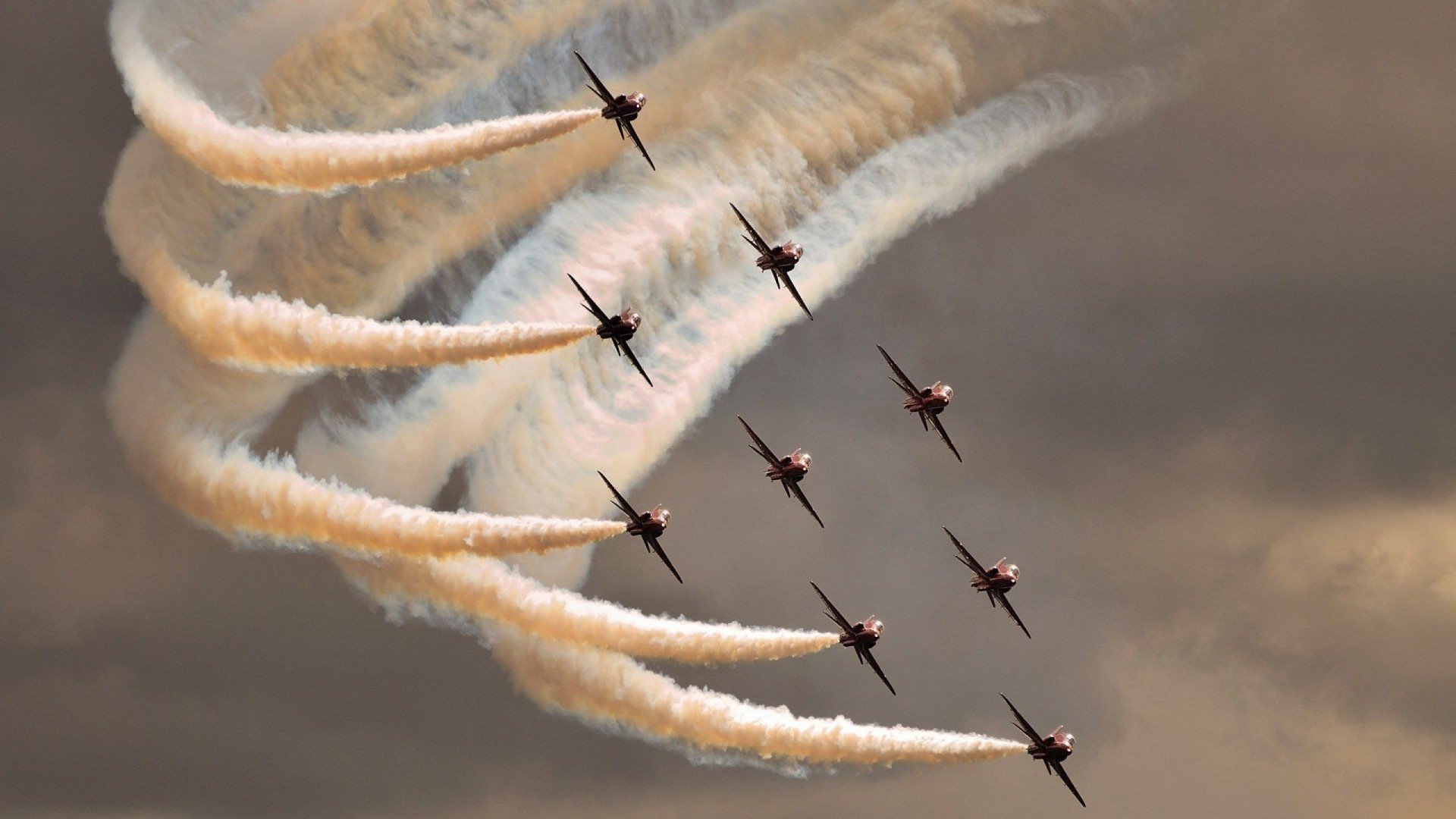 英超青训营采用虚拟现实技术强化战术理解,英超本土青训规则